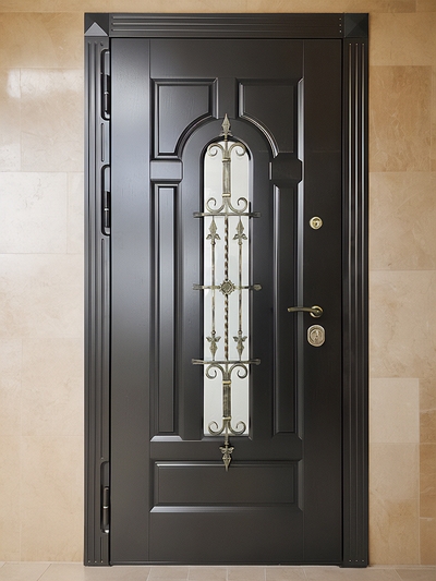 Дверь с решеткой и стеклом Дверь с решеткой и стеклом
