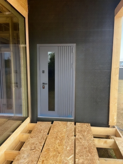 С металлорейками