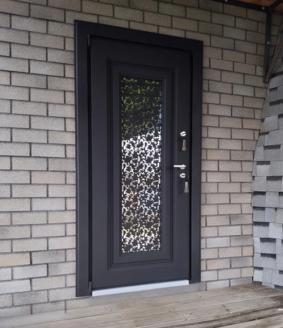 Дверь с лазерной резкой