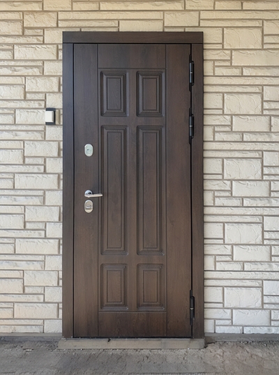 Стальная дверь с МДФ