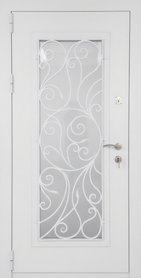 Металлическая утепленная термодверь с большим стеклом, кованой решеткой и белым порошковым окрашиванием Металлическая утепленная термодверь с большим стеклом, кованой решеткой и белым порошковым окрашиванием