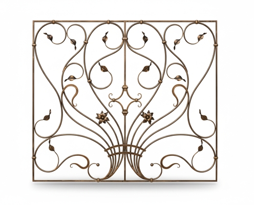 Металлическая решетка для окон из кованых элементов